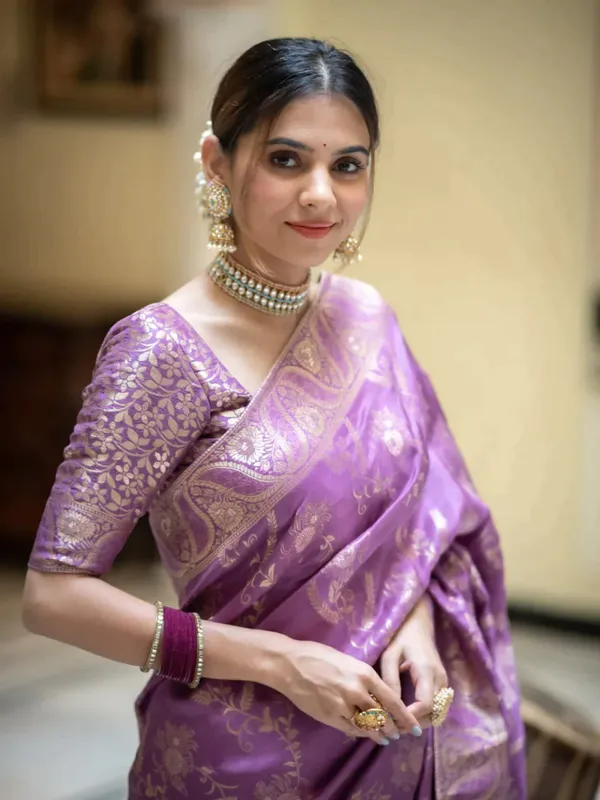 Woven_Kanjivaram_Jacquard_Banarasi_Silk_Saree