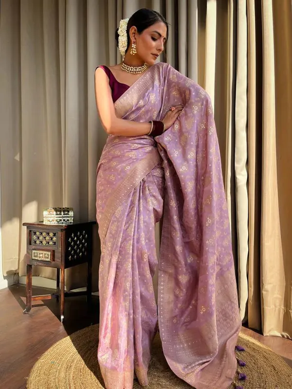 Woven_Kanjivaram_Jacquard_Banarasi_Silk_Saree