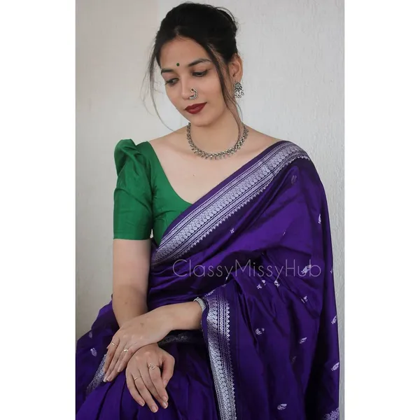 Woven_Kanjivaram_Jacquard_Banarasi_Silk_Saree