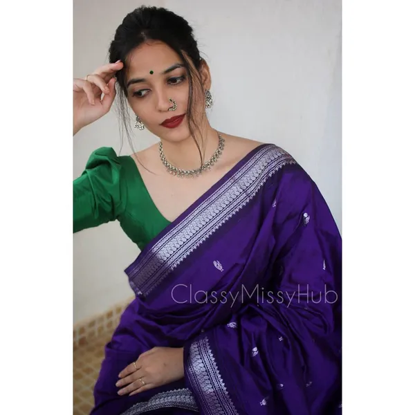 Woven_Kanjivaram_Jacquard_Banarasi_Silk_Saree