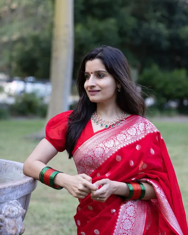 Woven_Kanjivaram_Jacquard_Banarasi_Silk_Saree