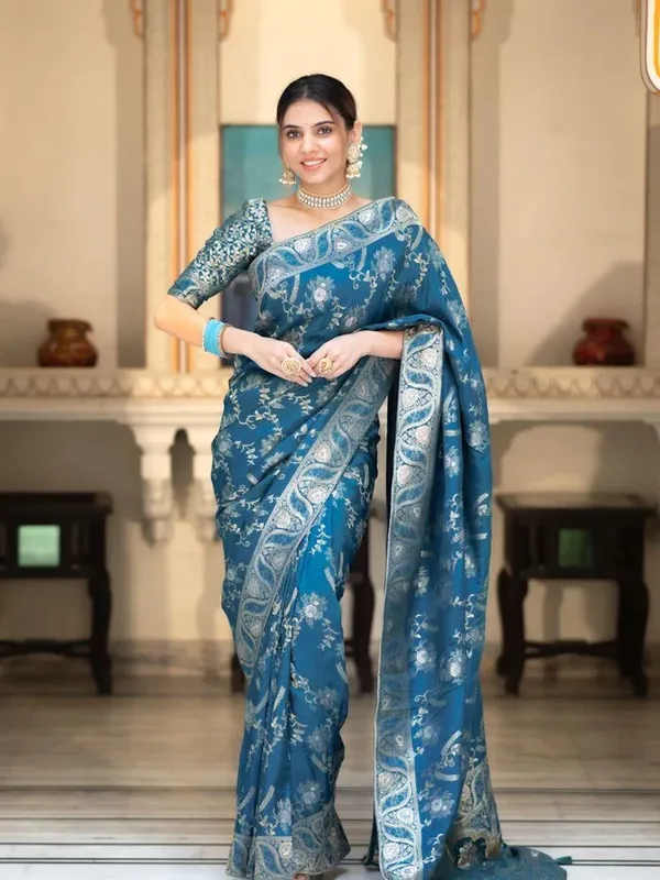 Woven_Kanjivaram_Jacquard_Banarasi_Silk_Saree