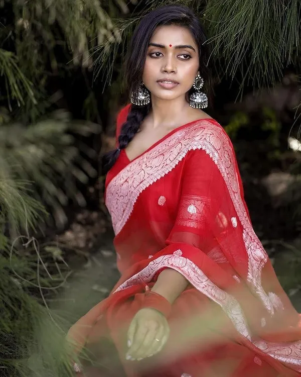 Woven_Kanjivaram_Jacquard_Banarasi_Silk_Saree