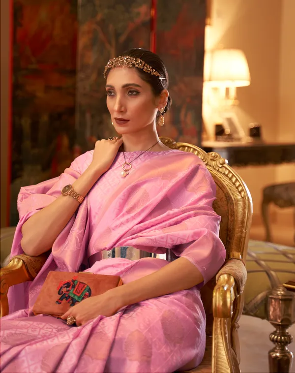 Woven_Kanjivaram_Jacquard_Banarasi_Silk_Saree