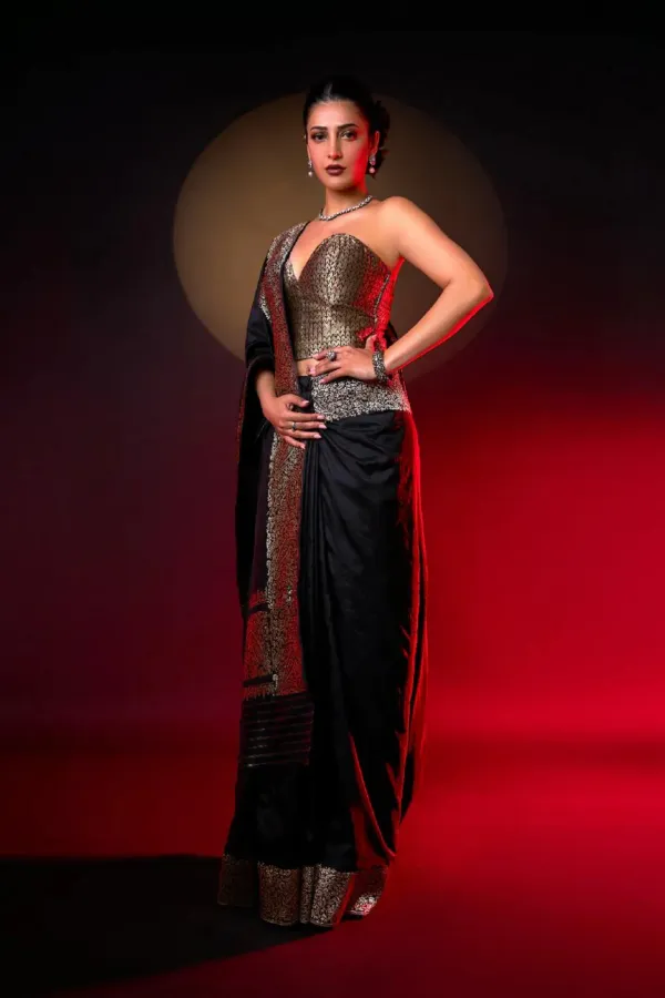 Woven_Kanjivaram_Jacquard_Banarasi_Silk_Saree