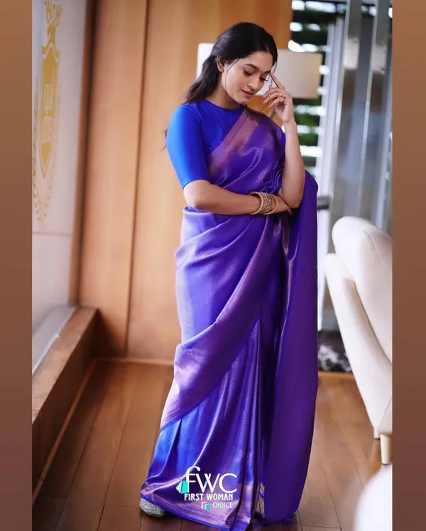 Woven_Kanjivaram_Jacquard_Banarasi_Silk_Saree