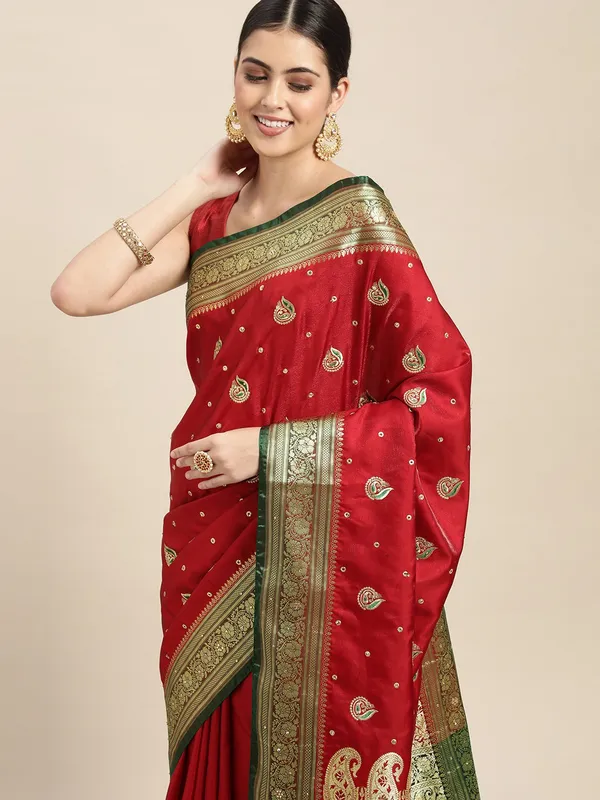 Woven_Kanjivaram_Jacquard_Banarasi_Silk_Saree