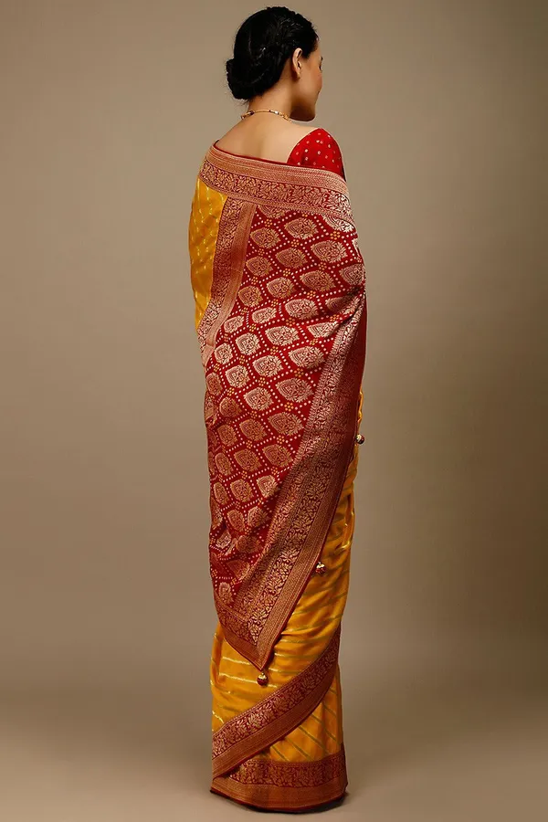 Woven_Kanjivaram_Jacquard_Banarasi_Silk_Saree
