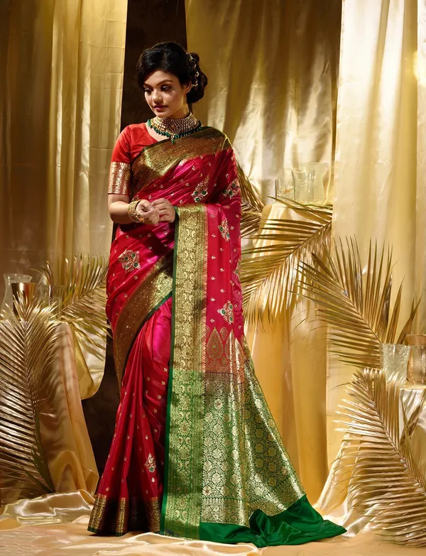 Woven_Kanjivaram_Jacquard_Banarasi_Silk_Saree