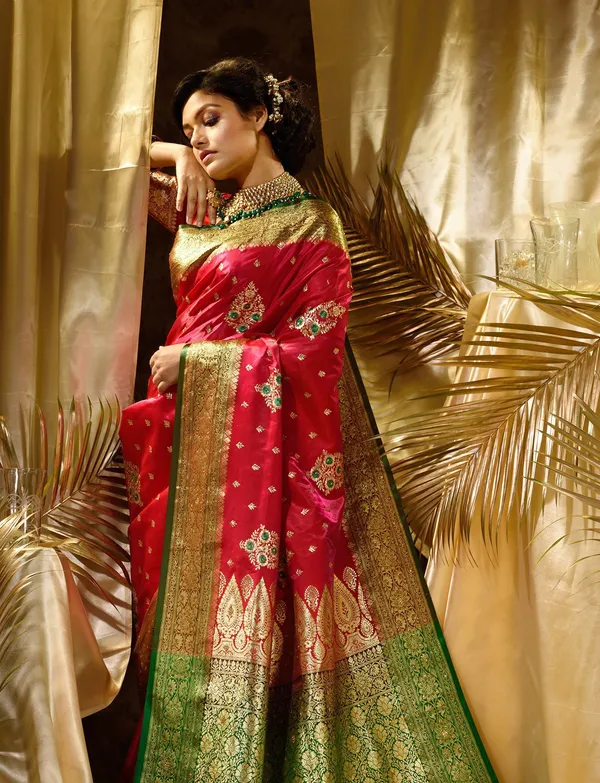 Woven_Kanjivaram_Jacquard_Banarasi_Silk_Saree