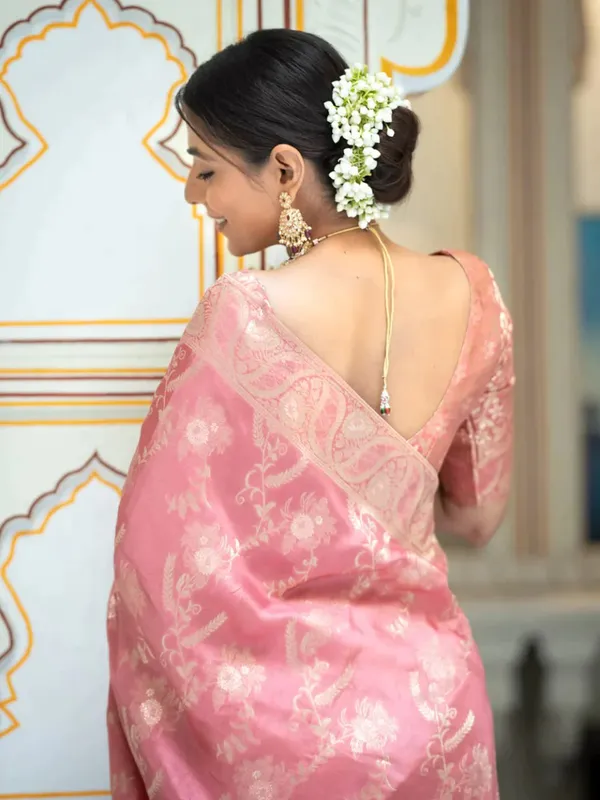 Woven_Kanjivaram_Jacquard_Banarasi_Silk_Saree
