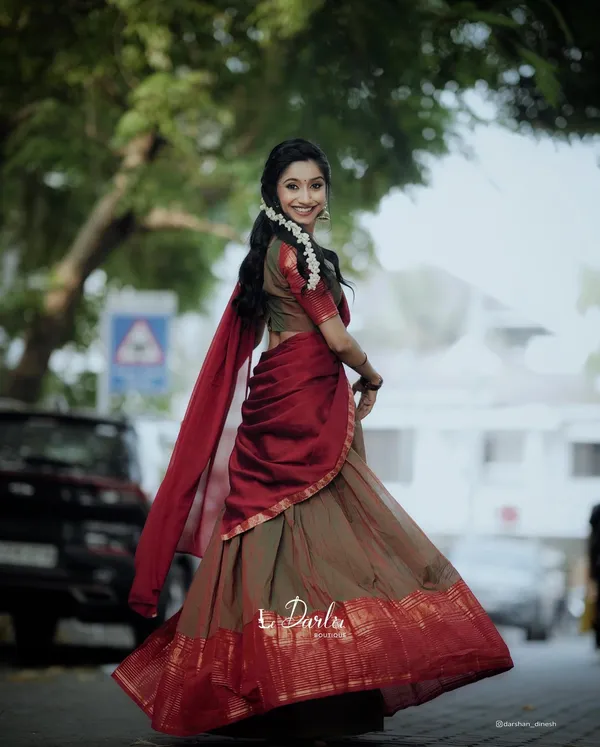 Kanjiveram_Silk_Zari_Lehenga_With_Blouse_Along_With_Banarsi_Silk_Dupatta