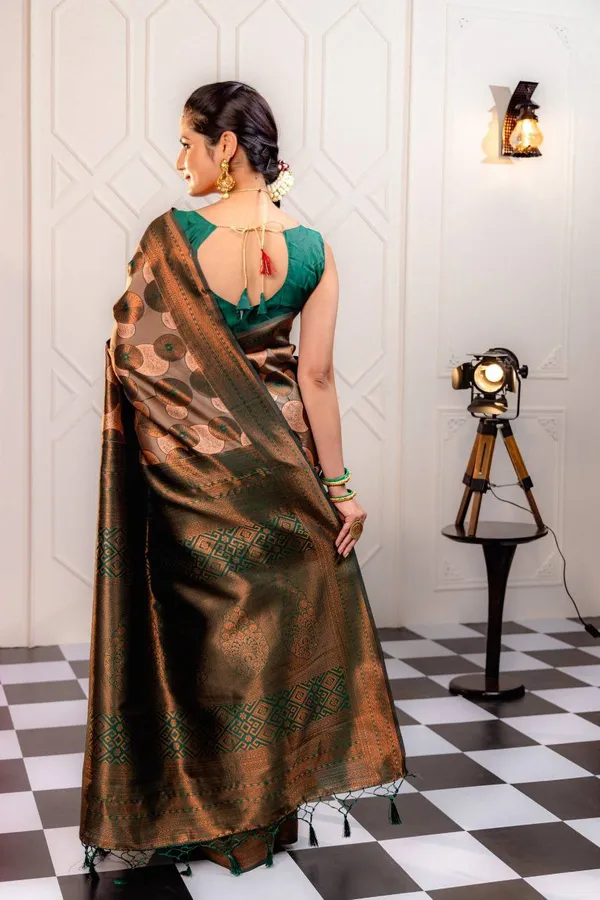 Woven_Kanjivaram_Jacquard_Banarasi_Silk_Saree