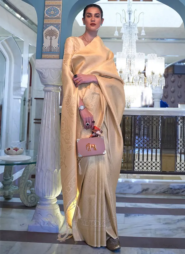 Woven_Kanjivaram_Jacquard_Banarasi_Silk_Saree
