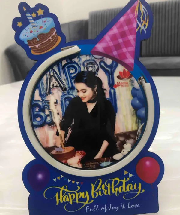 Happy_Birthday_Customizable_Photo_Frame