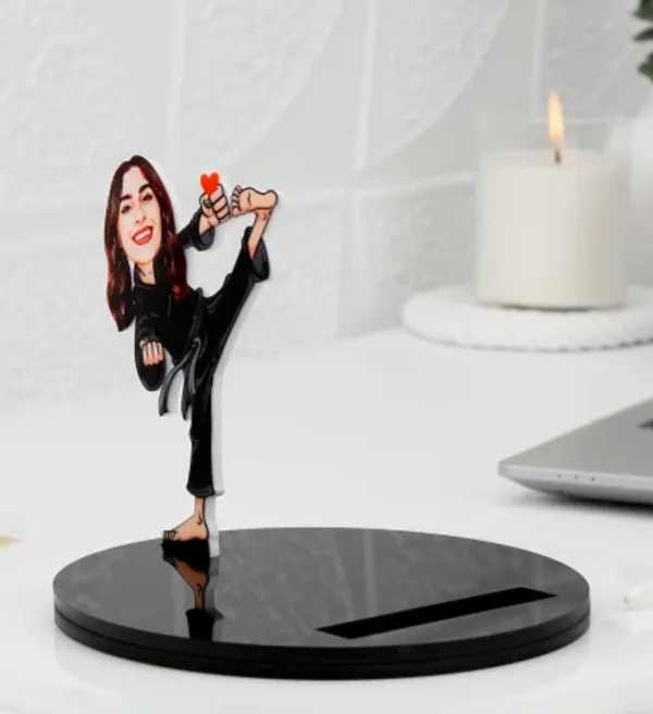 Karate_Champ_Personalized_Mobile_Stand_Caricature