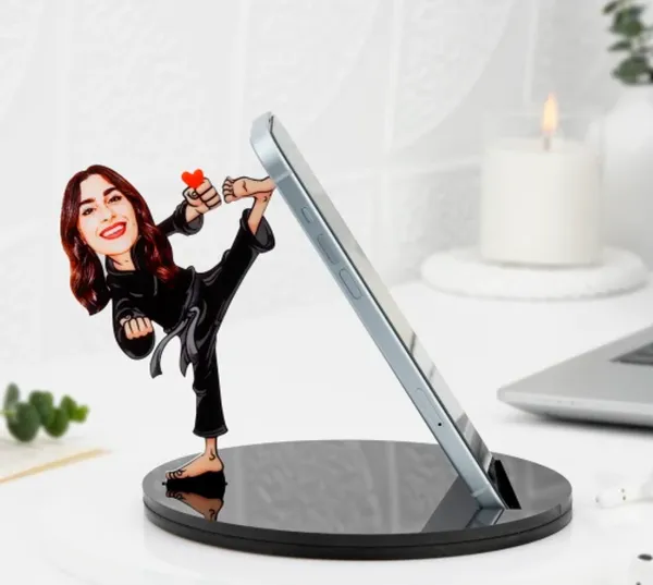Karate_Champ_Personalized_Mobile_Stand_Caricature
