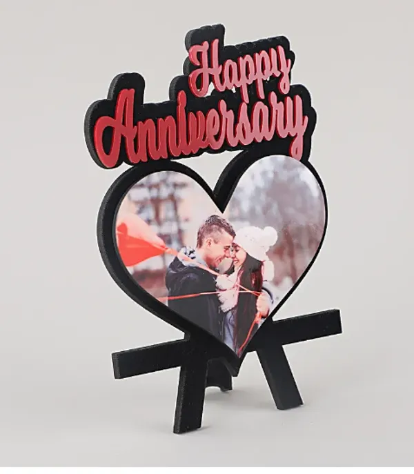 Heart-Shaped_Personalized_Anniversary_Table_Top_Gift