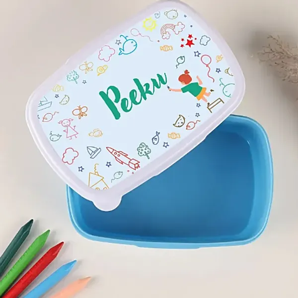 Personalized_Lunch_Box_for_Kids_with_Fun_Design