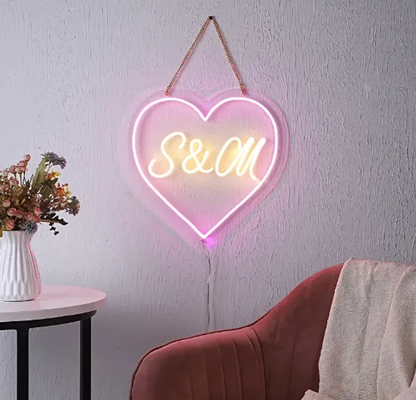 Personalized_Neon_Heart_Initial_Light