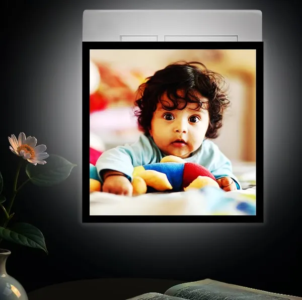 Personalized_LED_Photo_Night_Light_–_4x4