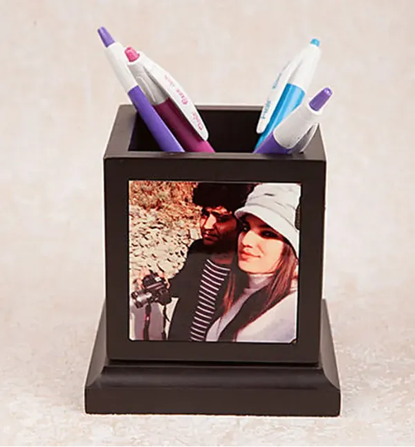 Personalized_Rotating_Pen_Holder