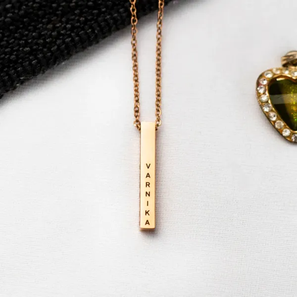 Customized_Golden_Cuboid_Name_Pendant_Necklace