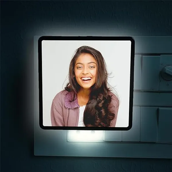 Personalized_LED_Photo_Night_Light_–_4x4_Pack_of_2