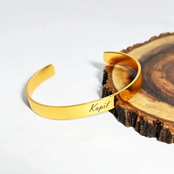 Customized_Gold_Unisex_Half_Cuff_Bracelet_with_Name_Engraving