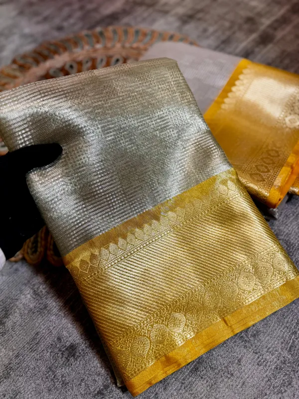 Banarasi_soft_tissue_saree