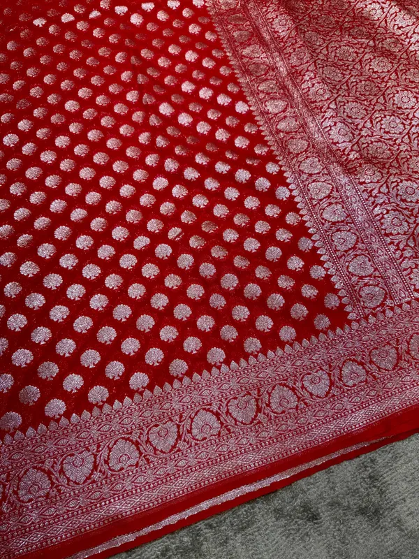 Red_Colour_Banarasi_Handloom_Katan_Georgette_Dyebal_Sarees