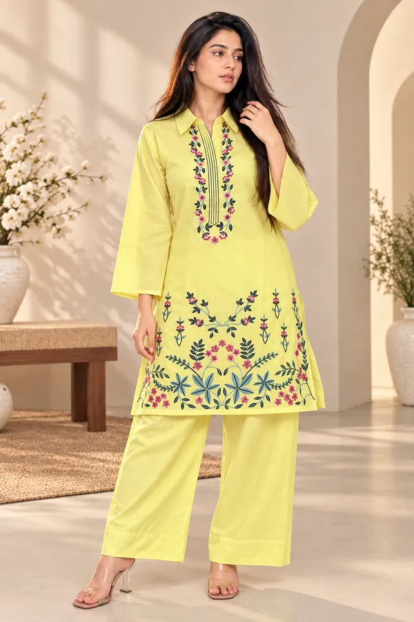 Yellow_Cotton_Bell_Sleeve_Kurta_Pant_Set_For_Women
