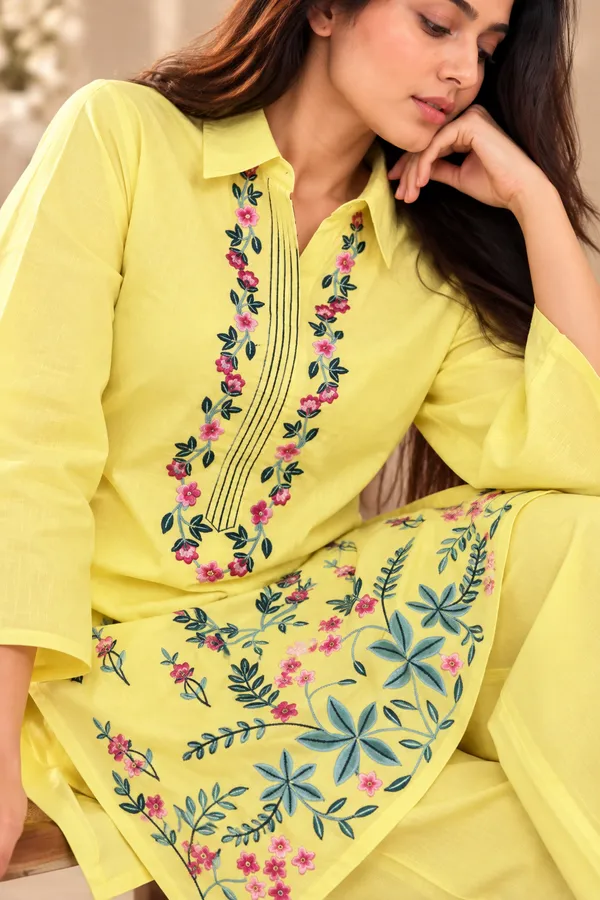 Yellow_Cotton_Bell_Sleeve_Kurta_Pant_Set_For_Women