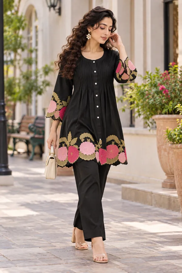 Black_Cotton_Kurta_Pant_Set_For_Women
