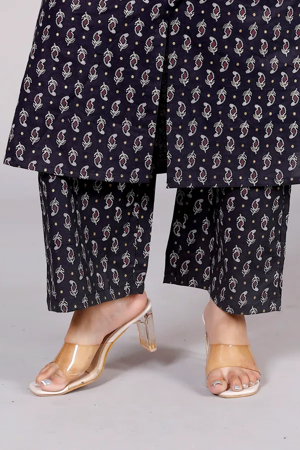 Blue_Cotton_Blend_Ethnic_Kurta_And_Pant_Set_For_Women