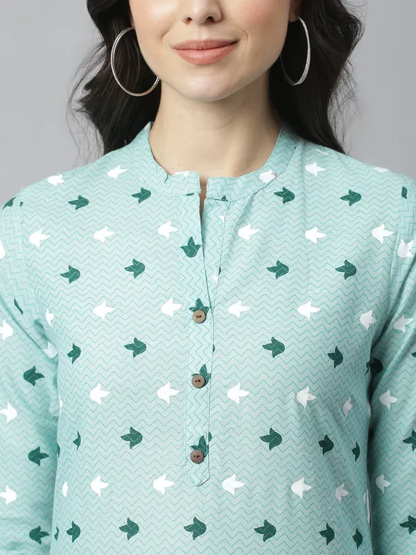 Light_Green_Regular_Ethnic_Kurta_|_Push_Premium_For_Women