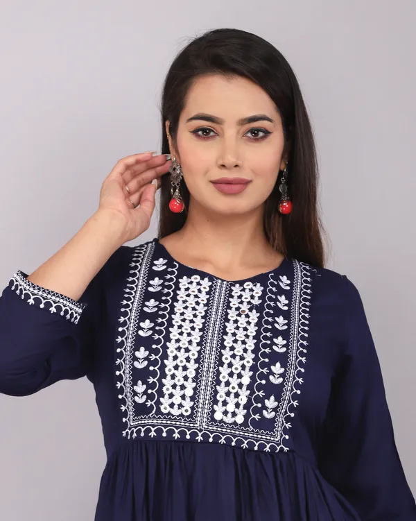 Blue_Nyra_Cut_Regular_Kurta_For_Women