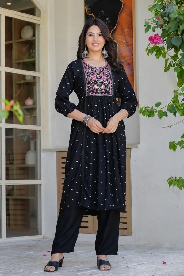 Embroidery_Kurta_Pant_Dupatta_Set_for_women
