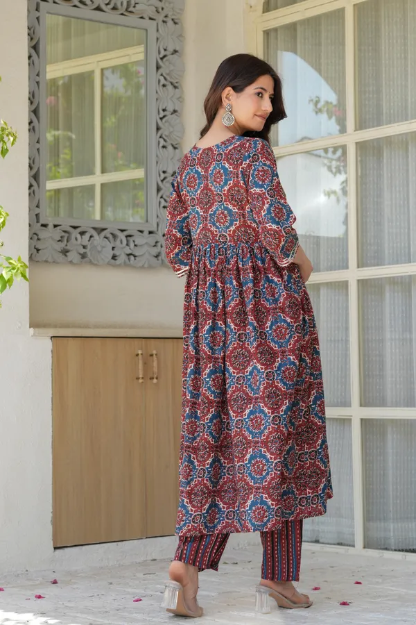 Embroidery_Kurta_Pant_Dupatta_Set_for_women