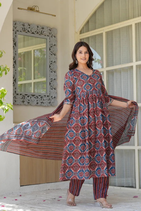 Embroidery_Kurta_Pant_Dupatta_Set_for_women