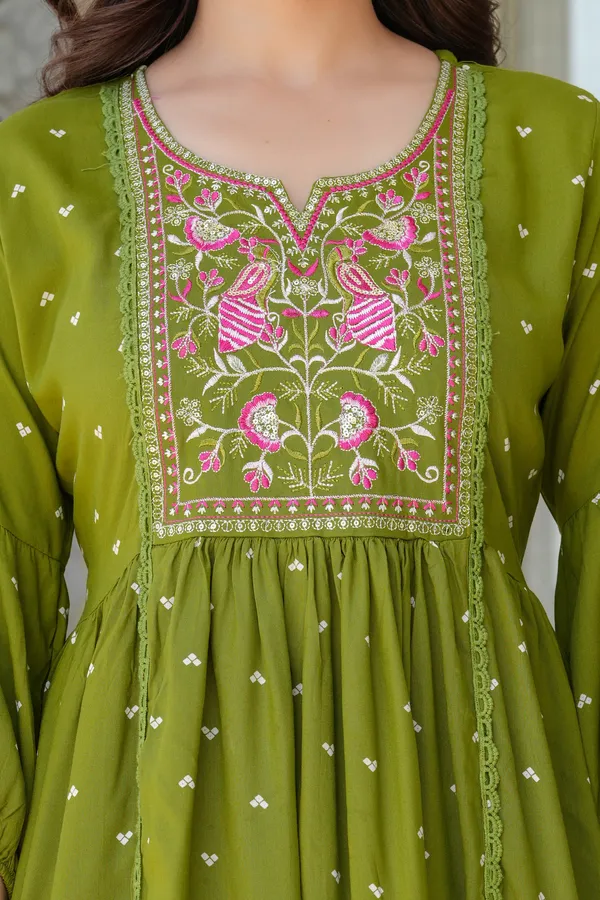 Embroidery_Kurta_Pant_Dupatta_Set_for_women