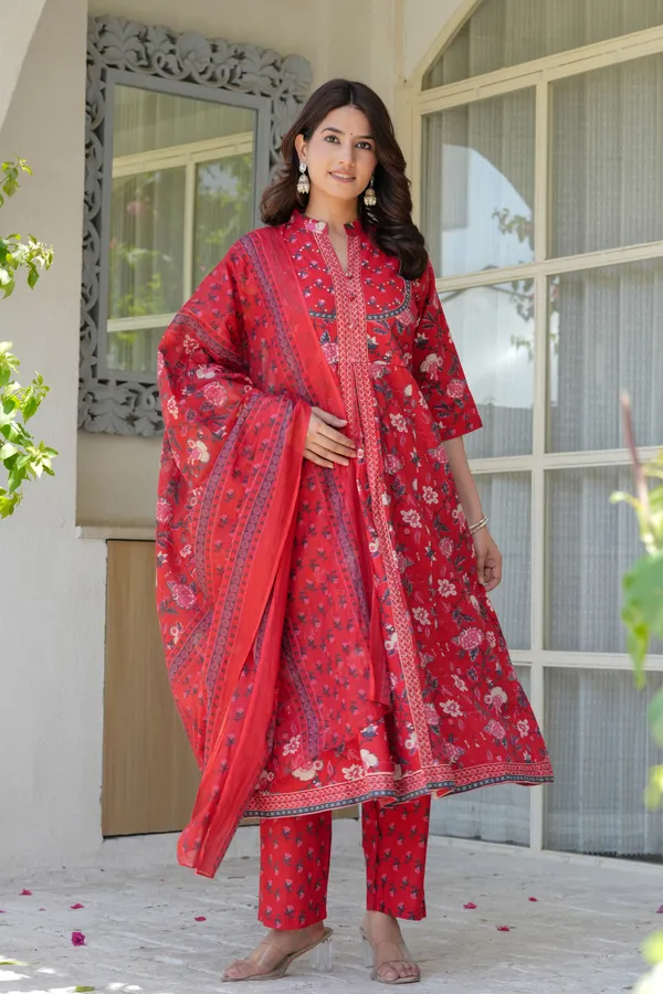 Embroidery_Kurta_Pant_Dupatta_Set_for_women