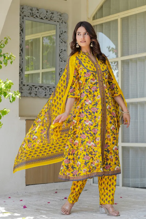 Embroidery_Kurta_Pant_Dupatta_Set_for_women