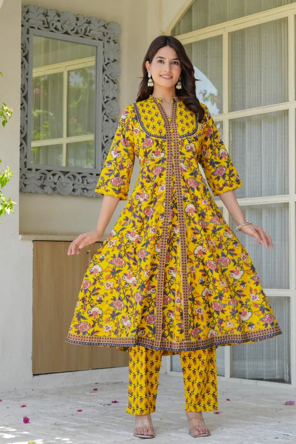 Embroidery_Kurta_Pant_Dupatta_Set_for_women