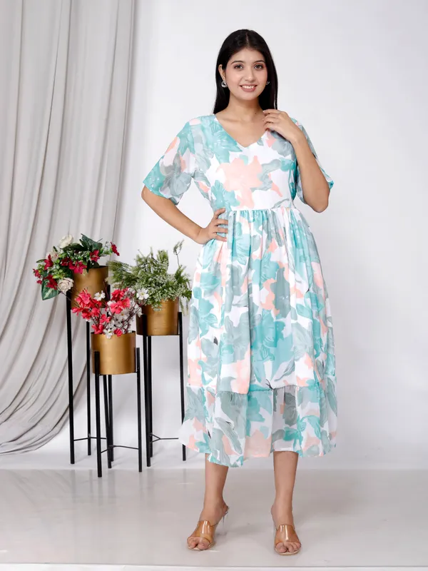 Green_Beautiful_Georgette_Anarkali_Kurta_For_Women_&_Girls