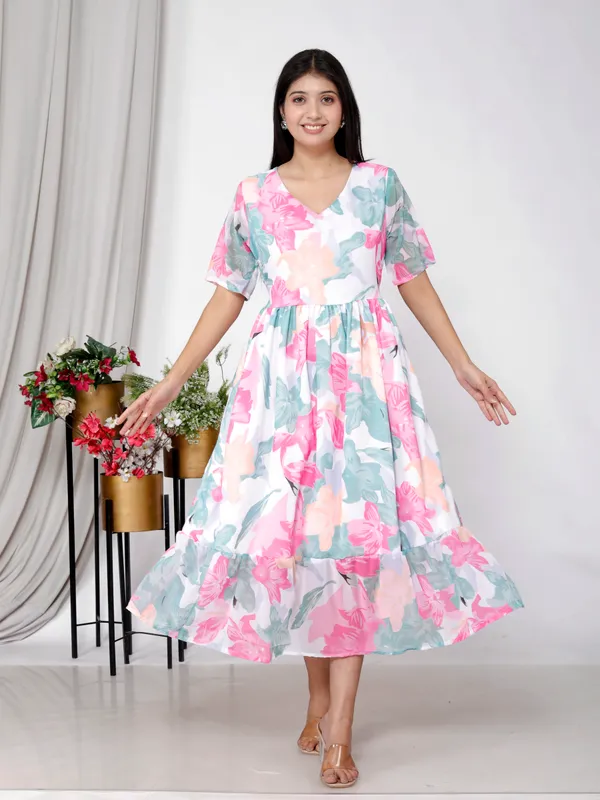 Pink_Beautiful_Georgette_Anarkali_Kurta_For_Women_&_Girls