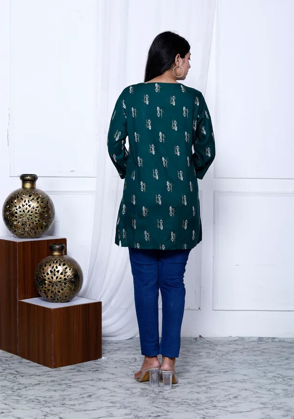 Green_Printed_Top/Short_Kurti_For_Women