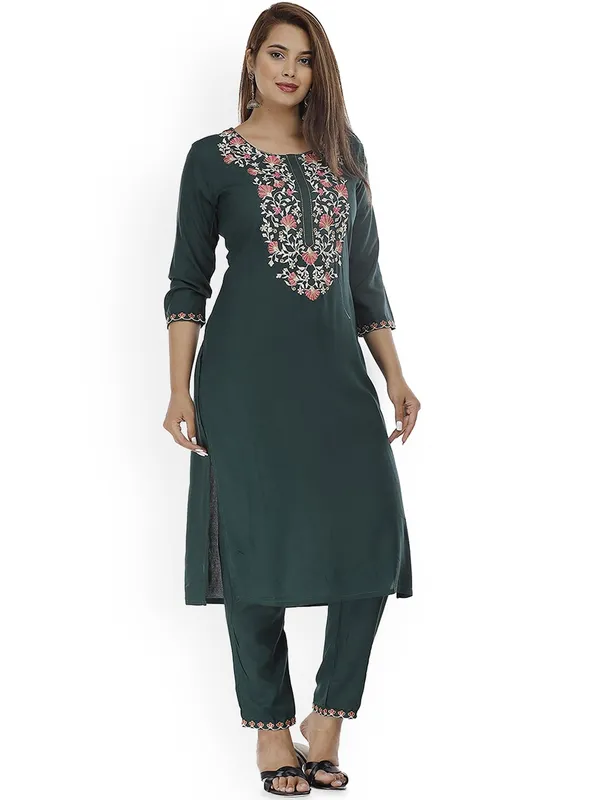 Green_Straight_Embroidery_Kurta_Pant_Set_For_Women_&_Girls