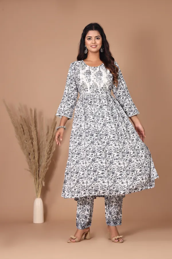 White_Embroidery_Kurta_Pant_Set_For_Women