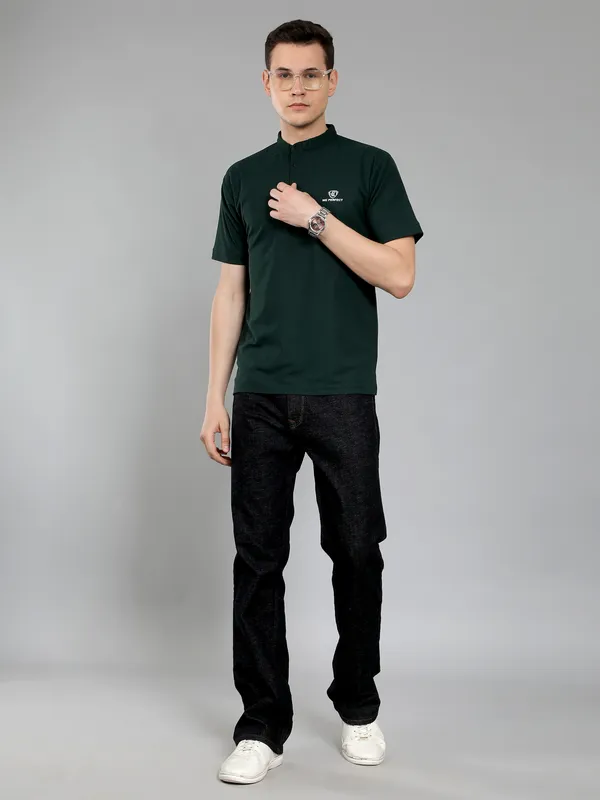 We_Perfect_Solid_Men_Polo_Neck_Dark_Green_T-Shirt